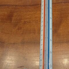 値下げ 三角スケール　中古品