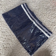 Vネック　ニットベスト（新品）の画像