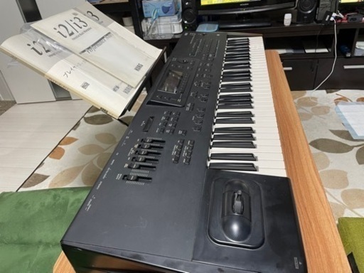 KORG i3