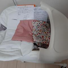 最終お値下げです！美品ハイローチェア　お食事シート２枚付き　説明書ありの画像