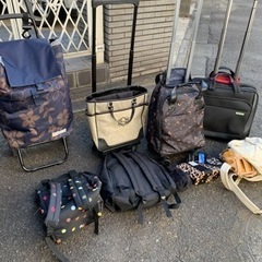 ●ほとんど新品、キャスター付き買い物バック、リュックなど