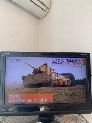 シャープ　AQUOS LC-32D30
