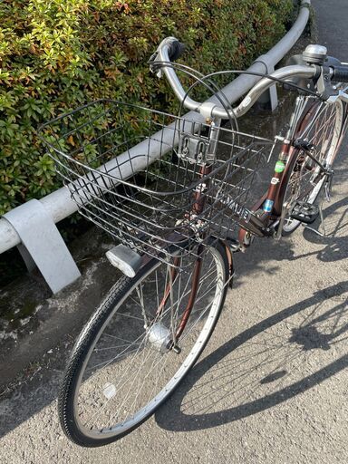 リサイクルショップどりーむ鹿大前店　No６０４　エコNo１５４６４X　自転車　27インチ　ママチャリ　ギア切替付き♪　LEDオートライト付き♪　人気のママチャリ♡