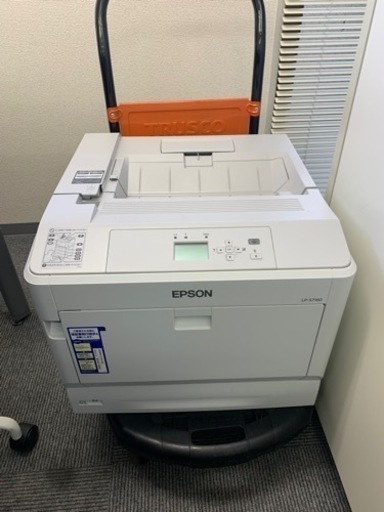 EPSON レーザープリンター　LP-S7160 (2019年購入)