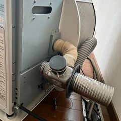 値下げしました！★格安★サンポット FF式石油ストーブ輻射 ツインバーナー UFH-993TBFS カベックツイン 温水ボイラー内蔵タイプ：半密閉配管 タンク別置き 2011年製【通電・燃焼確認済】定価388,300円(NF230111)Zi-961 〇