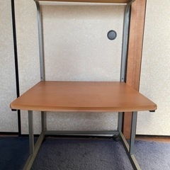 座椅子用デスクの画像