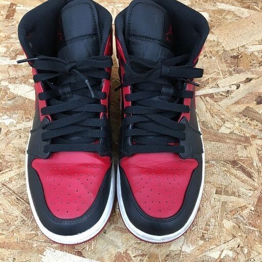 Wa353 ＮＩＫＥ ナイキ エアジョーダン１ ＭＩＤ ＢＲＥＤ ５５４７２４－０７４