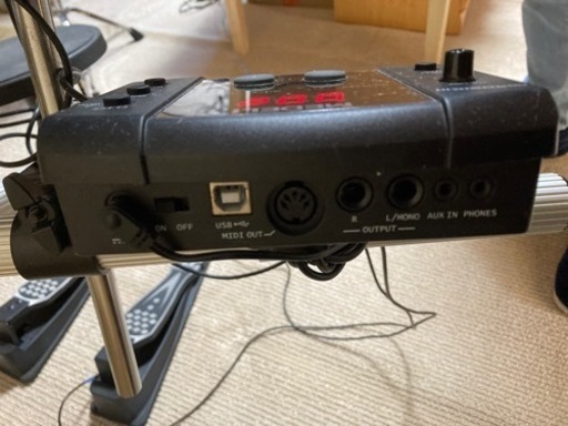 MEDERI DD402(KⅡ)電子ドラム　練習用に！　イス付き