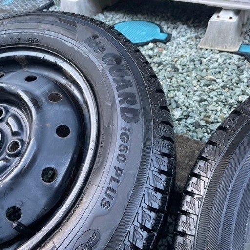 軽自動車スタッドレスタイヤ　145/80R13