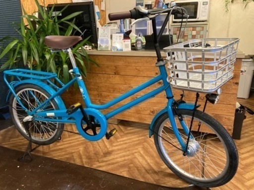 【前後タイヤ・チューブ新品！】LEDオートライト　内装3段　カゴ付き20インチミニベロ　ターコイズ