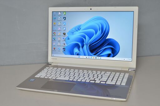 最新Windows11+office 東芝 dynabook T45/GGD 高性能core i3-8130U