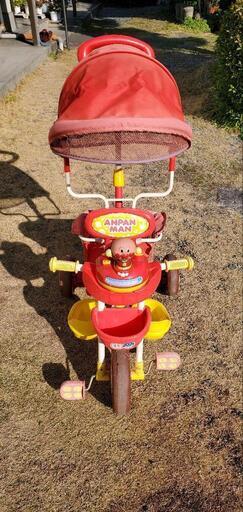 早い者勝ち　アンパンマン　三輪車　16000円の品