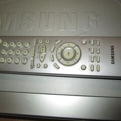 サムスンDVDプレーヤー 型番 DVDー5328j  リモコン付属  差し上げますの画像