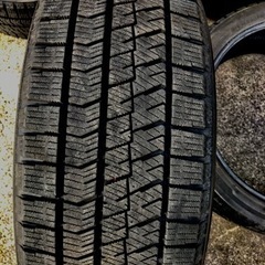 スイフトスポーツで使用195/45R/17スタッドレスタイヤの画像