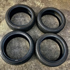 スイフトスポーツで使用195/45R/17スタッドレスタイヤの画像