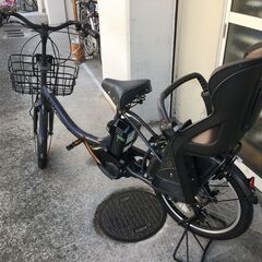 地域限定送料無料　ビッケ　子供乗せ　12,3AH　黒系　神戸市　電動自転車 地域限定送料無料 ブリヂストン ビッケ2 三人乗り 12,8AH 子供乗せ