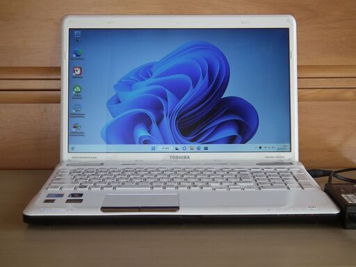 【SSD256GB搭載WIN11 東芝 Satellite TX/77MWH Core-i5/ﾒﾓﾘ4GB/Office365】