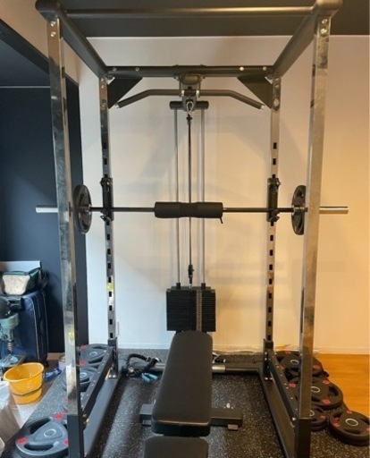 トレーニング器具 全て揃ってます