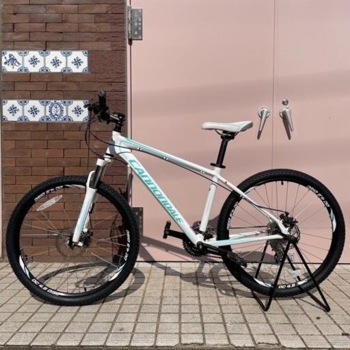 【タイヤ前後新品】キャノンデール トレイル 6 MTB マウンテンバイク 26インチ ディスクブレーキ