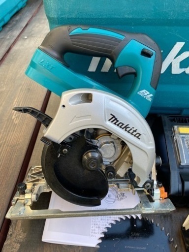 中古 マキタ　HS471D 18V  充電式マルノコ　セット
