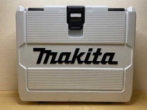 中古 マキタ　TD138D 14V 充電式インパクトドライバー　セット