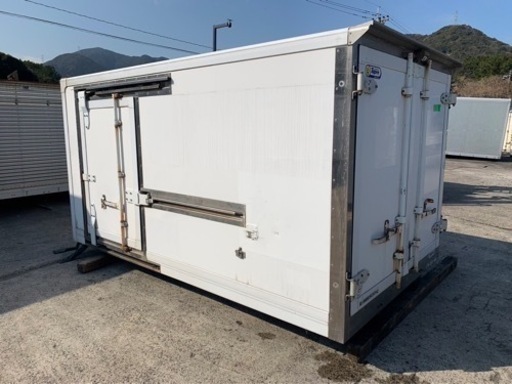 No.705 保冷バン 2ｔ 車  アルミ 箱 バイク 倉庫 トラック コンテナ 米 保管庫 物置 DIY