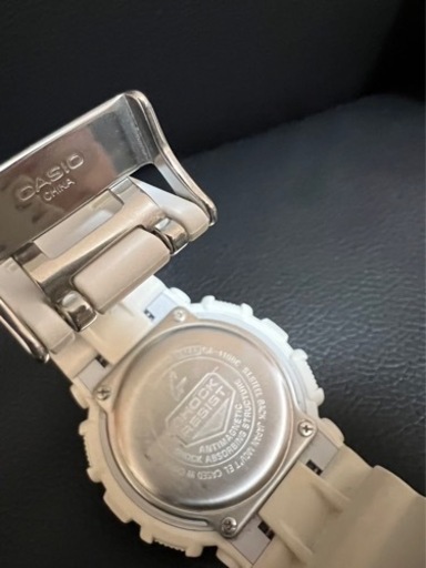 譲渡予定者決定　美品　G-SHOCKの腕時計②