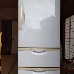 冷蔵庫 スリードア