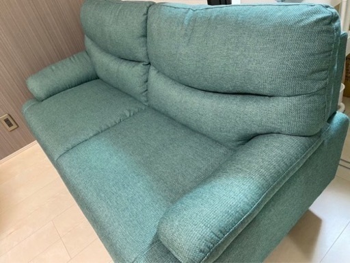 ニトリ3人用ソファー定価39900→9800値段交渉可　使用2ヶ月