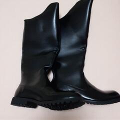 新品未使用28センチ値下げしました。