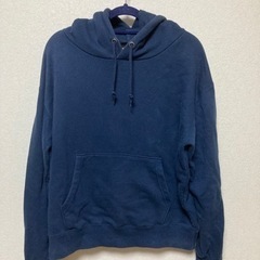 8 パーカー　紺色　Mサイズ
