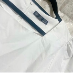 韓国 白ワンピースの画像