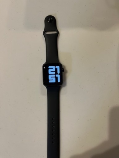 Apple Watch Series 3(GPSモデル)- 42mmスペースグレイアルミニウムケースとブラックスポーツバンド