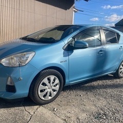 コミコミ　車検有　ハイブリッド　アクア　修復歴なしの画像