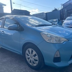 コミコミ　車検有　ハイブリッド　アクア　修復歴なしの画像