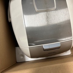 【あげます】【受渡確定済】東芝一升炊き炊飯器