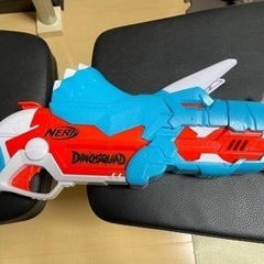 ナーフ　トリケラブラスト　ダイノスクワッド NERFの画像