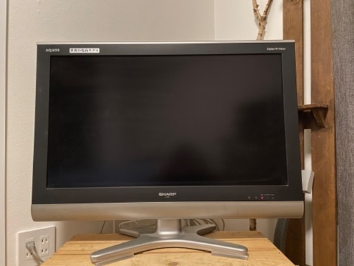 AQUOS LC-32E5 32型液晶テレビ リモコンあり