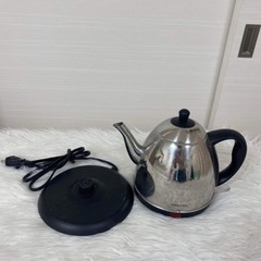 お湯ポットの画像