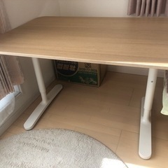IKEA デスク　BEKANT
