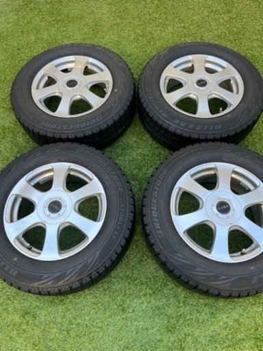 215/65R16 ブリヂストン スタッドレス ホイール付き フォレスター