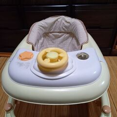 歩行器、　バンボのようないすの画像