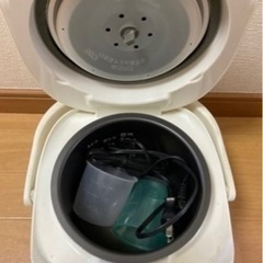 炊飯器の画像