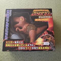 ティラノサウルス恐竜おもちゃ