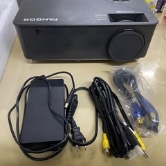プロジェクター　FANGOR f402 