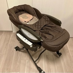 ユラリズム　オート　ハイローチェア　アップリカ