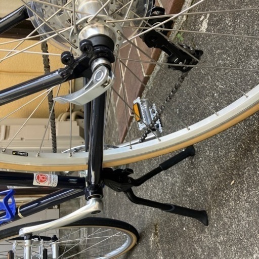 ブリヂストン　CHERO７００F  と自転車立て含み