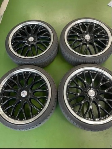 ロクサーニ　マルチフォルケッタ　19インチ