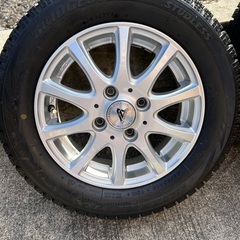 13インチブリヂストンスタッドレス4本セット