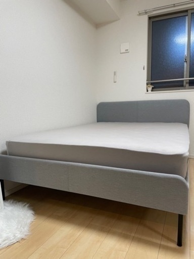 IKEAベットフレーム、ニトリマットレス